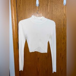 Medium Garage White Long Sleeve Crop Top